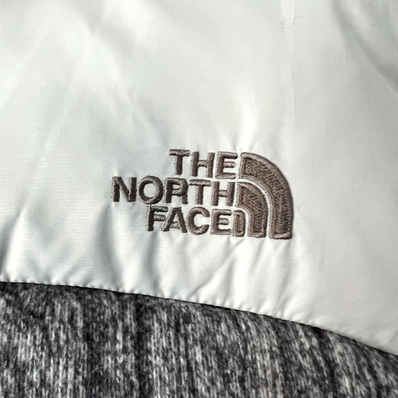 The North Face Puffer Vest - Picture 2 of 4